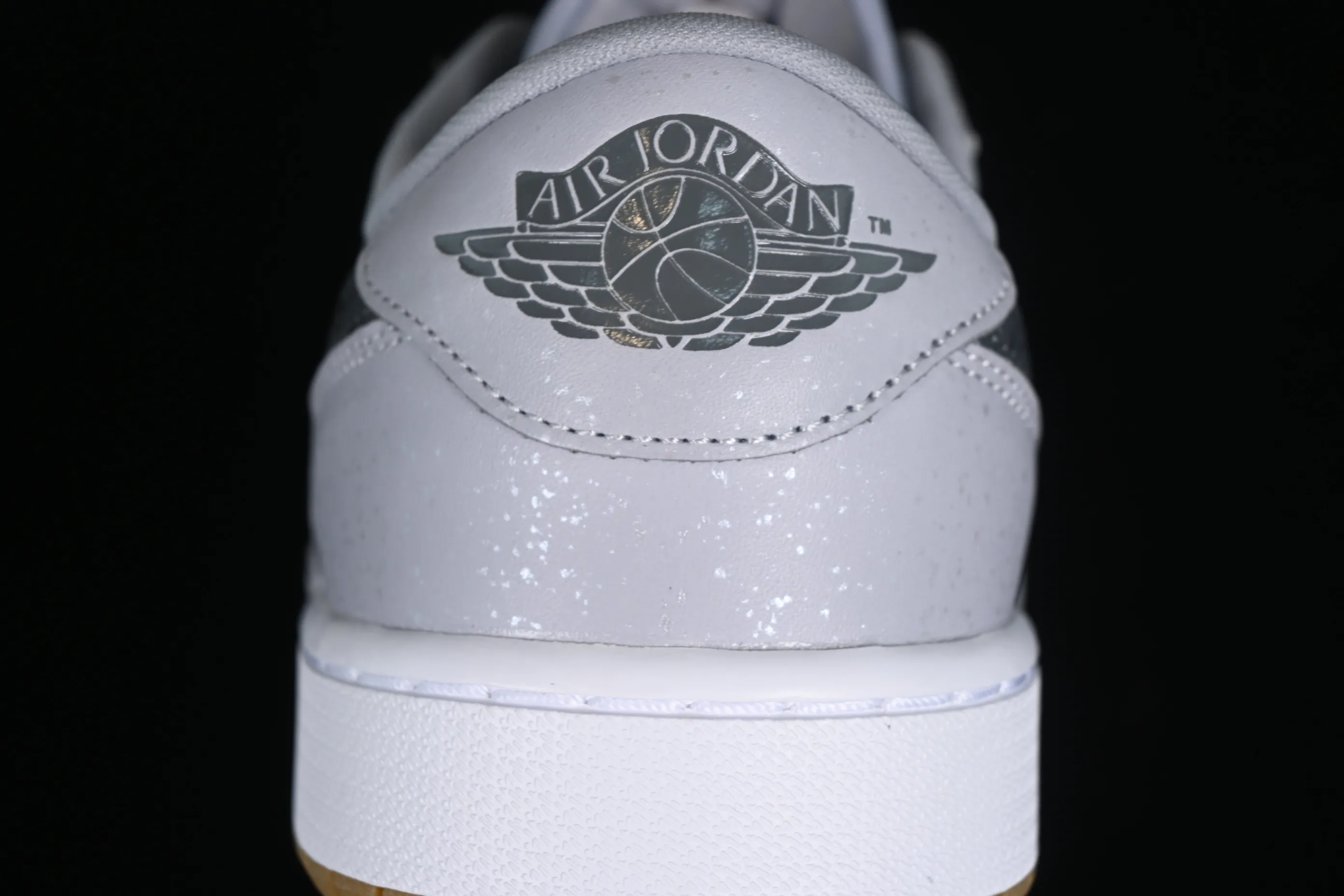 All categories Air Jordan Jordan series basketball shoes Air Jordan 1 Low G version pure original Air Jordan 1 Low Golf AJ1 Joe 1 new golf version raw rubber gray DD9315-006